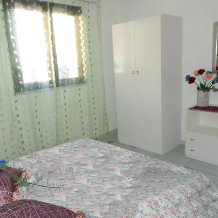 The Blue Lighthouse Apartman *